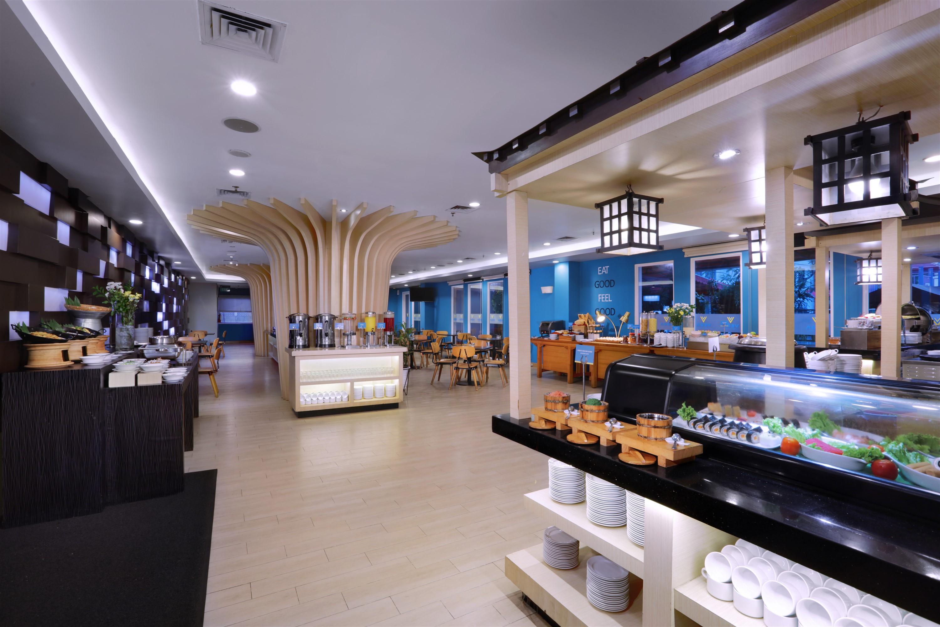 Vega Hotel Gading Serpong Buitenkant foto