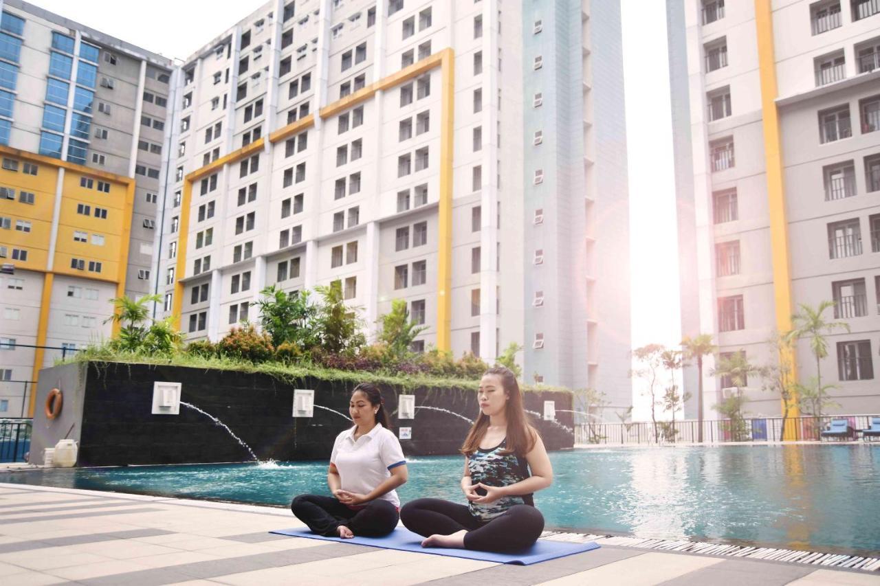 Vega Hotel Gading Serpong Buitenkant foto